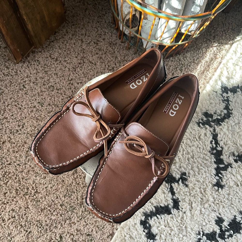NWOT Men’s IZOD Loafers 8 1/2
